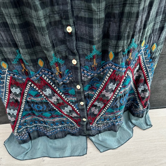 Johnny Was 3J Workshop Plaid Flannel Embroidered  Maxi Shirt Dress size S - Picture 7 of 11